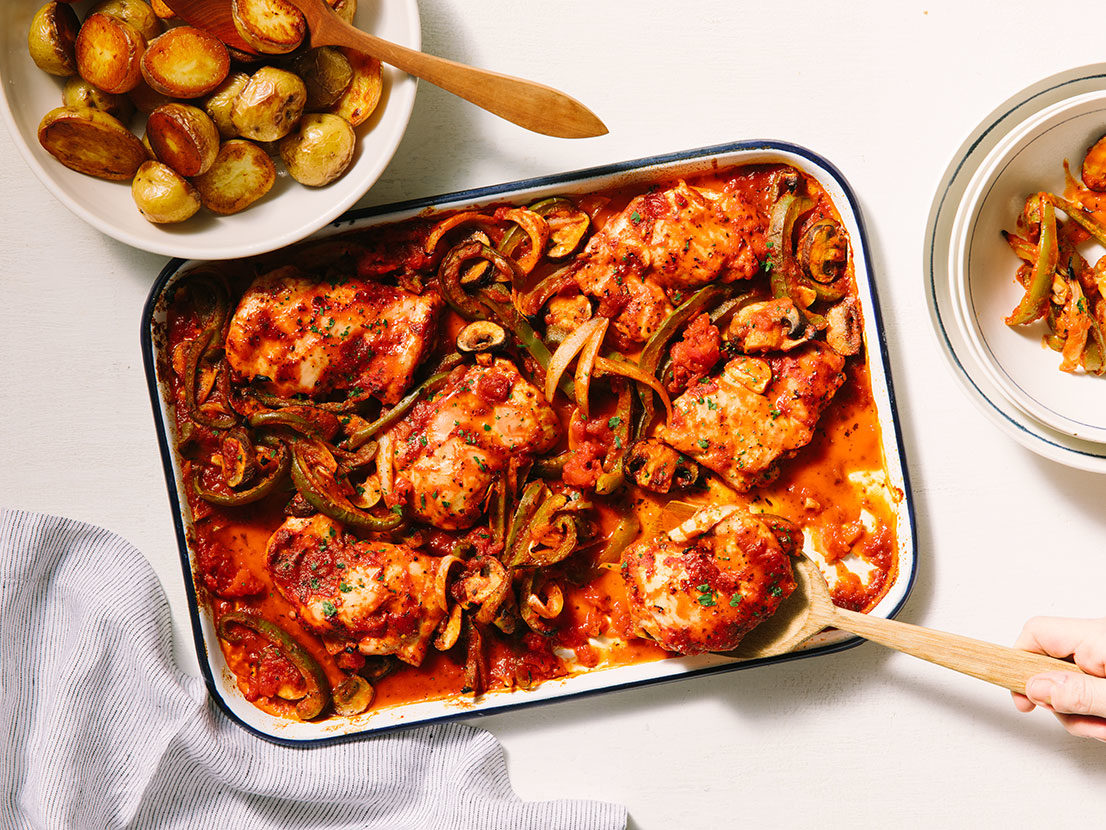 Image of prepared Easy Sheet Pan Chicken Cacciatore recipe