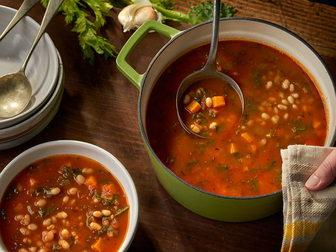 Image of prepared Kale, Tomato & Vegetable Soup